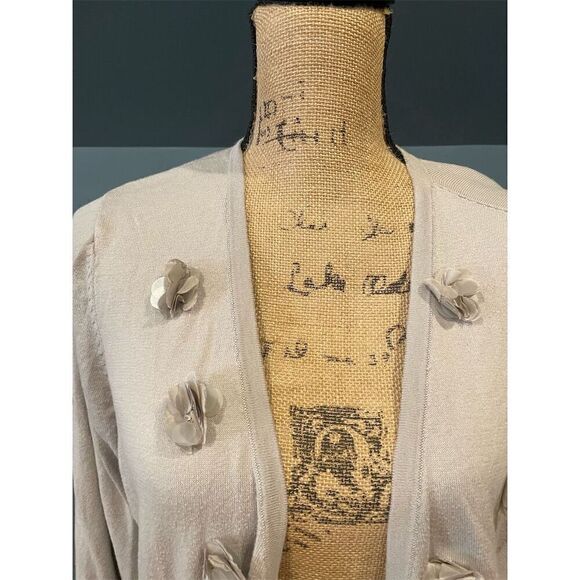 Ann Taylor Loft Women's XL Beige Floral Appliqué Cardigan Sweater - Picture 2 of 13
